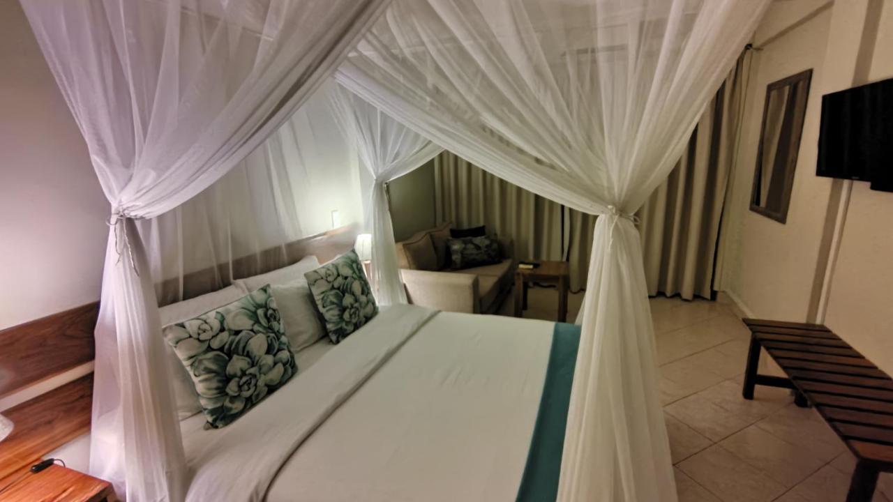 Sundown Guest House 马普托 外观 照片