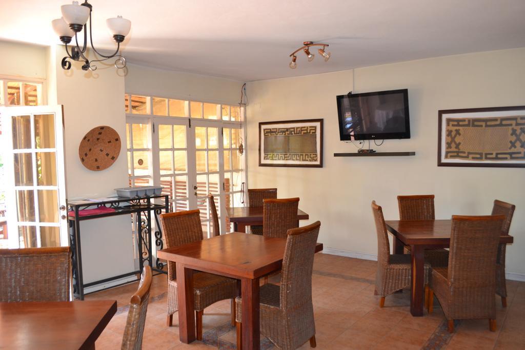 Sundown Guest House 马普托 外观 照片